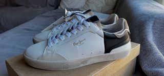 Zapatillas Pepe Jeans Blancas y Negras