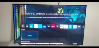 Samsung Smart TV con pantalla rota