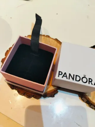 Caja para anillo Pandora