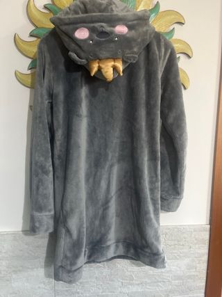 Vestaglia da camera grigia con zip