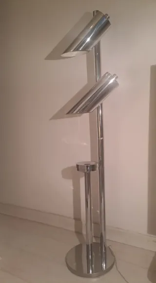 Lámpara de pie vintage metal plateado