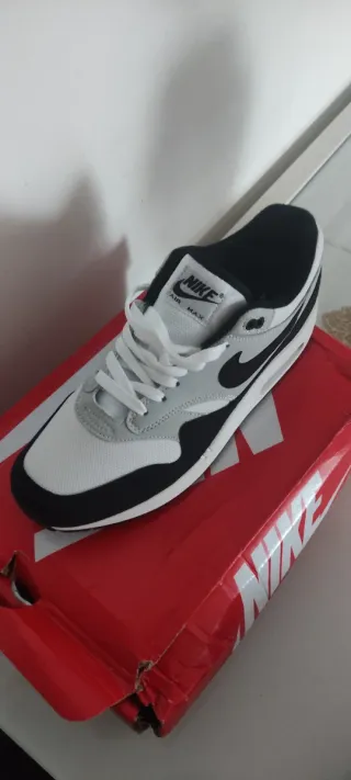 Nike Air Max 1 Talla 44 Nuevas