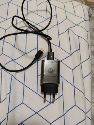 Motorota Moto G35 5G (4GB-128GB) Android 14