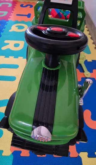 Tractor infantil con remolque y bloques