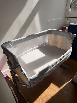 Cuna colecho bebé gris
