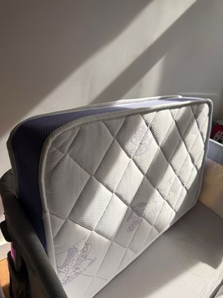 Cuna colecho bebé gris