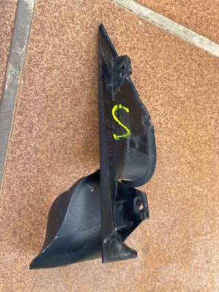 Moldura Retrovisor Izq New Beetle