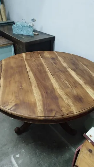 Mesa redonda madera maciza teca