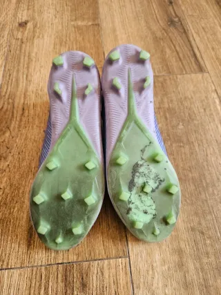 Botas de fútbol Kipsta moradas,  36