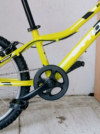 Bicicleta B-Pro de aluminio rueda 20