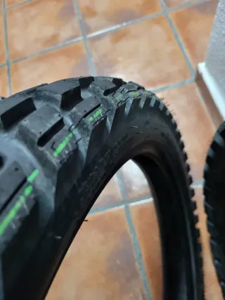 Neumáticos Kove 800 Rally. Marca CST EX 01.