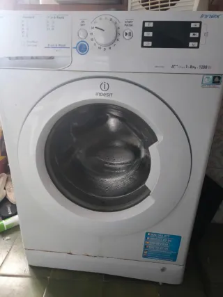 Lavadora Indesit Innex 8kg 1200rpm