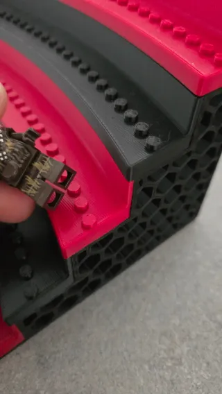 Espositore personalizzabile per minifigure Lego