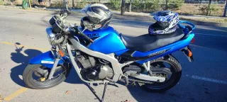 Suzuki GS500E Azul