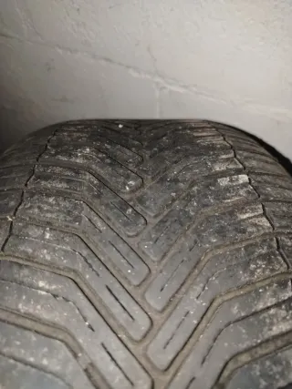 Neumáticos 225/45 R17