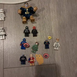 Lego Lote star wars marvel DC Piezas y Figuras