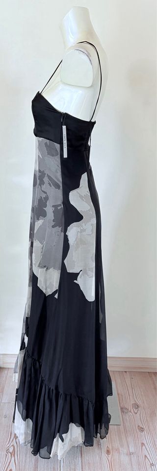 Abito lungo con stampa floreale