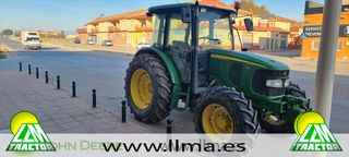 Tractor John Deere 5720