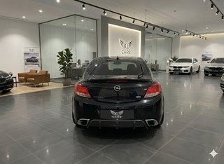 Opel Insignia OPC V6