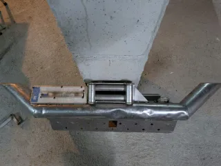 Defensa con cubrecarter inox