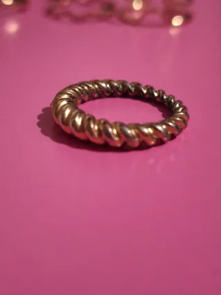 Set di 7 anelli colore oro