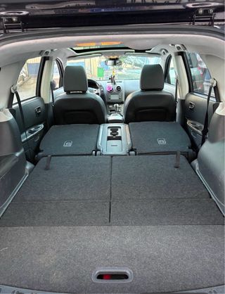 Nissan Qashqai+2 2010