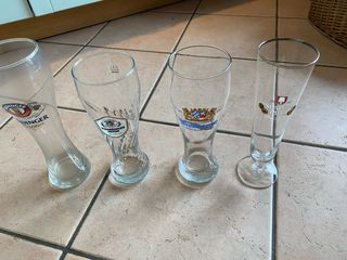 Bicchieri birra dorati varie birrerie