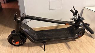 Patín Eléctrico Negro niu