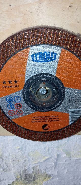 Lote 36  discos amoladora radial Würth