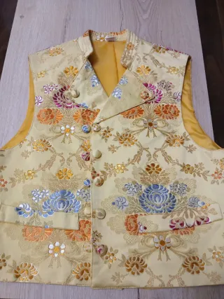 Chaleco Fallero bordado , talla 56cm.