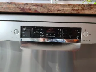 Lavavajillas Bosch Serie 4 SilencePlus