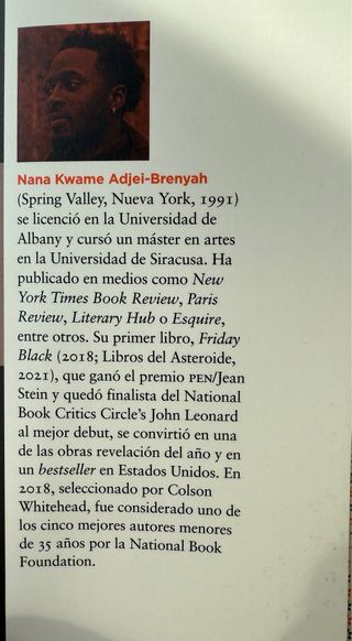 Friday Black (Libros Del Asteroide) (Spanish Ed...