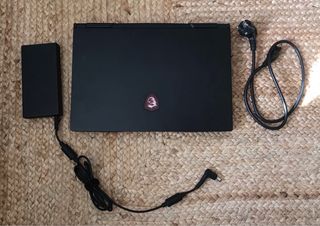 Portátil MSI GL65 Gaming + Cargador