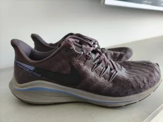 Nike Vomero Hombre Talla 44.5