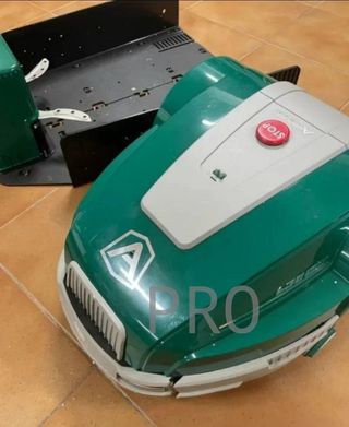 Robot cortacésped automático Ambrogio