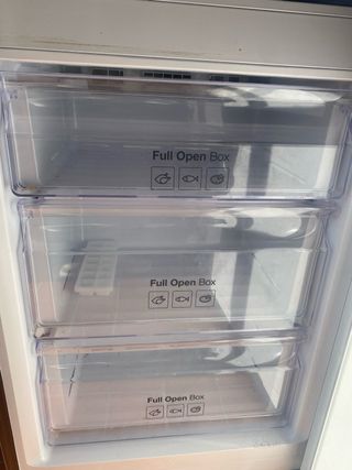 Nevera Samsung Plateada