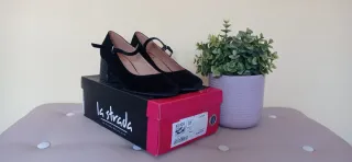 Zapatos tacón de piel terciopelo La Strada 37