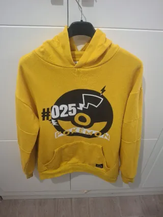 Sudadera Pokémon #025 Amarillo