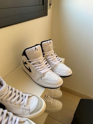 Zapatillas Nike Air Jordan Mid Blancas Negras