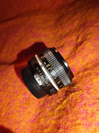 Objetivo Nikkor 50mm f/2