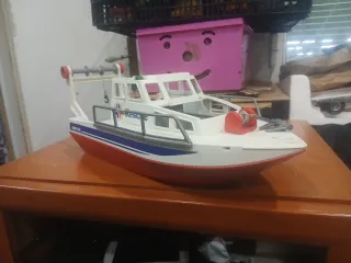 Barca de playmobil Solo le falta tapa alante