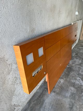 Cabezal de cama de madera