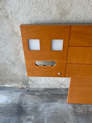 Cabezal de cama de madera