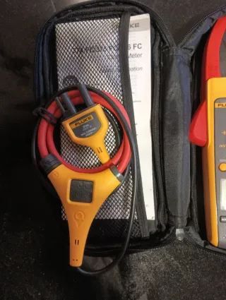 Pinza Amperimétrica Fluke 376 con i flex