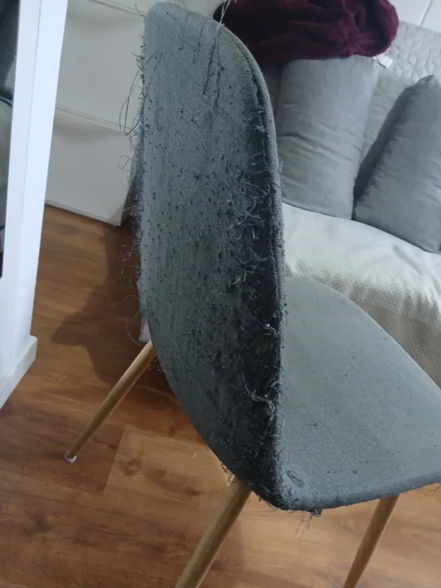 2 Sillas Tapizadas Madera