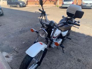 Suzuki vanvan 125