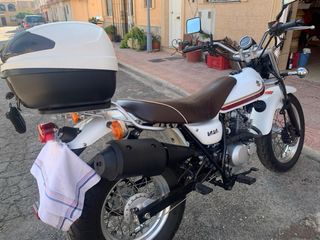 Suzuki vanvan 125
