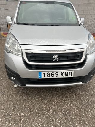Peugeot Partner 2018 2 ańos de garantia