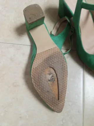 Zapatos tacón ante verde tiras metatarsianas