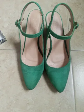 Zapatos tacón ante verde tiras metatarsianas
